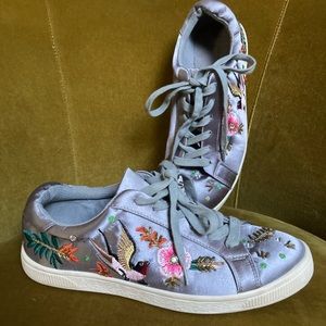 NEW LOOK Satin Embroidered Sneakers